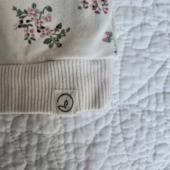 Carter's Little Planet Organic Cotton 2 PC FloralPullover And Pants Set Newborn - Picture 5 of 11